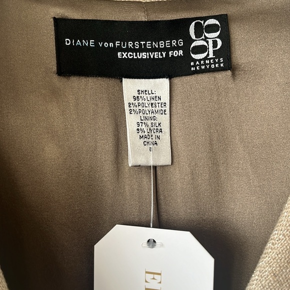 Gold Flare Blazer - Picture 2 of 3